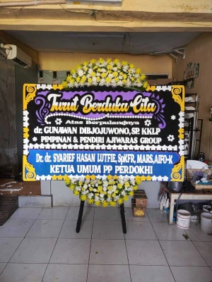 Papan Bunga di Villa Nusa Indah